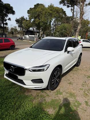 VOLVO XC60 2.0 T5 GASOLINA MOMENTUM AWD GEARTRONIC VOLVO XC60 2.0 T5 GASOLINA MOMENTUM AWD GEARTRONIC